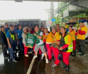 “Katinapay Mo sa Lansangan” — A Monthly Bread Distribution Program — GML photo 1